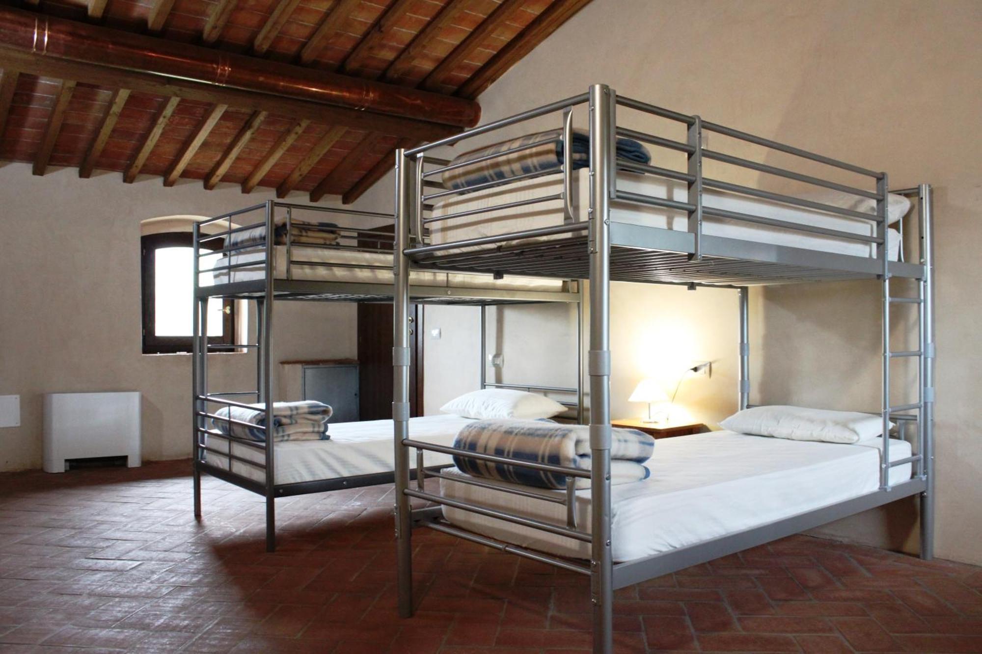 Ostello Contessa Ava Dei Lambardi Monteriggioni Kültér fotó