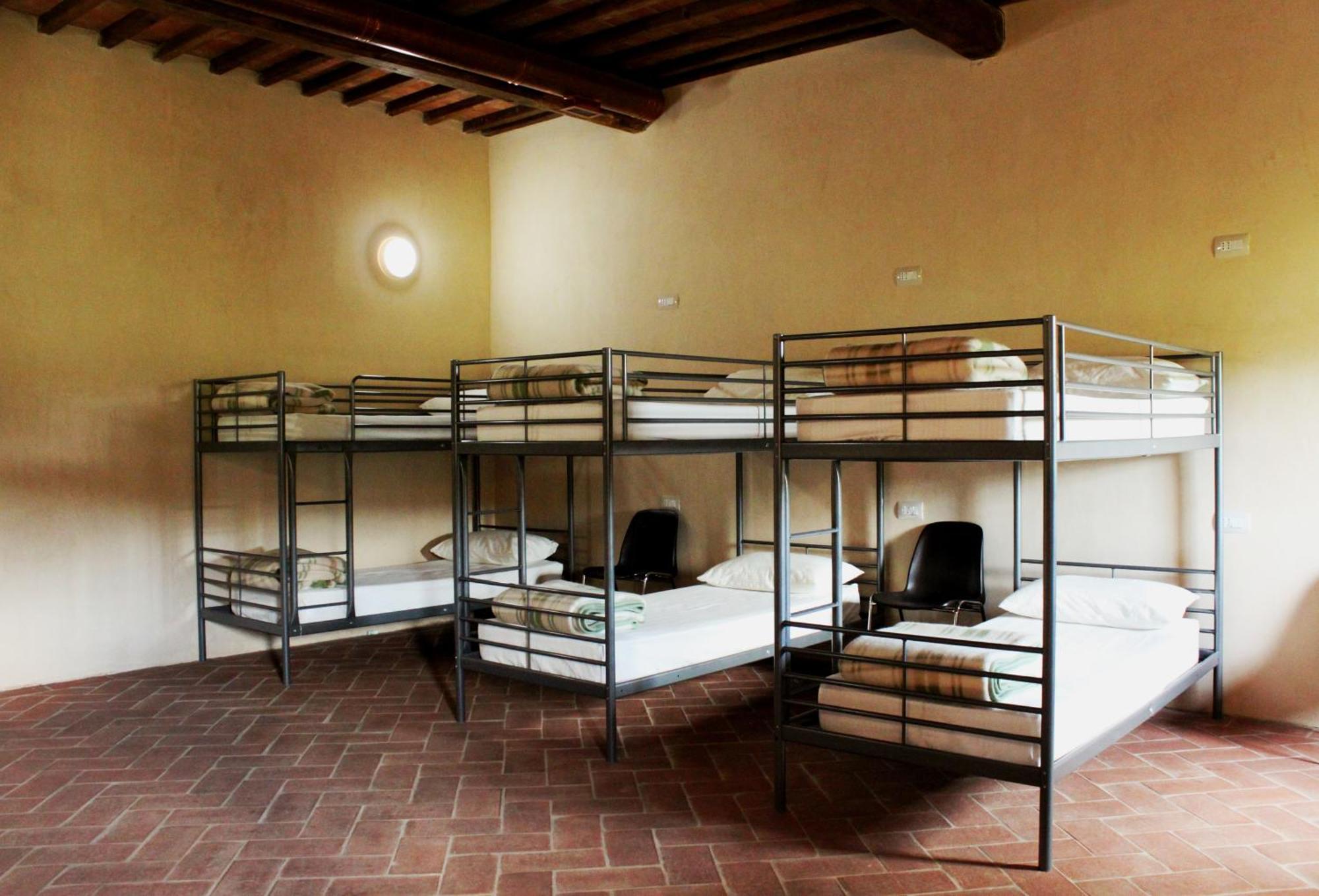Ostello Contessa Ava Dei Lambardi Monteriggioni Kültér fotó